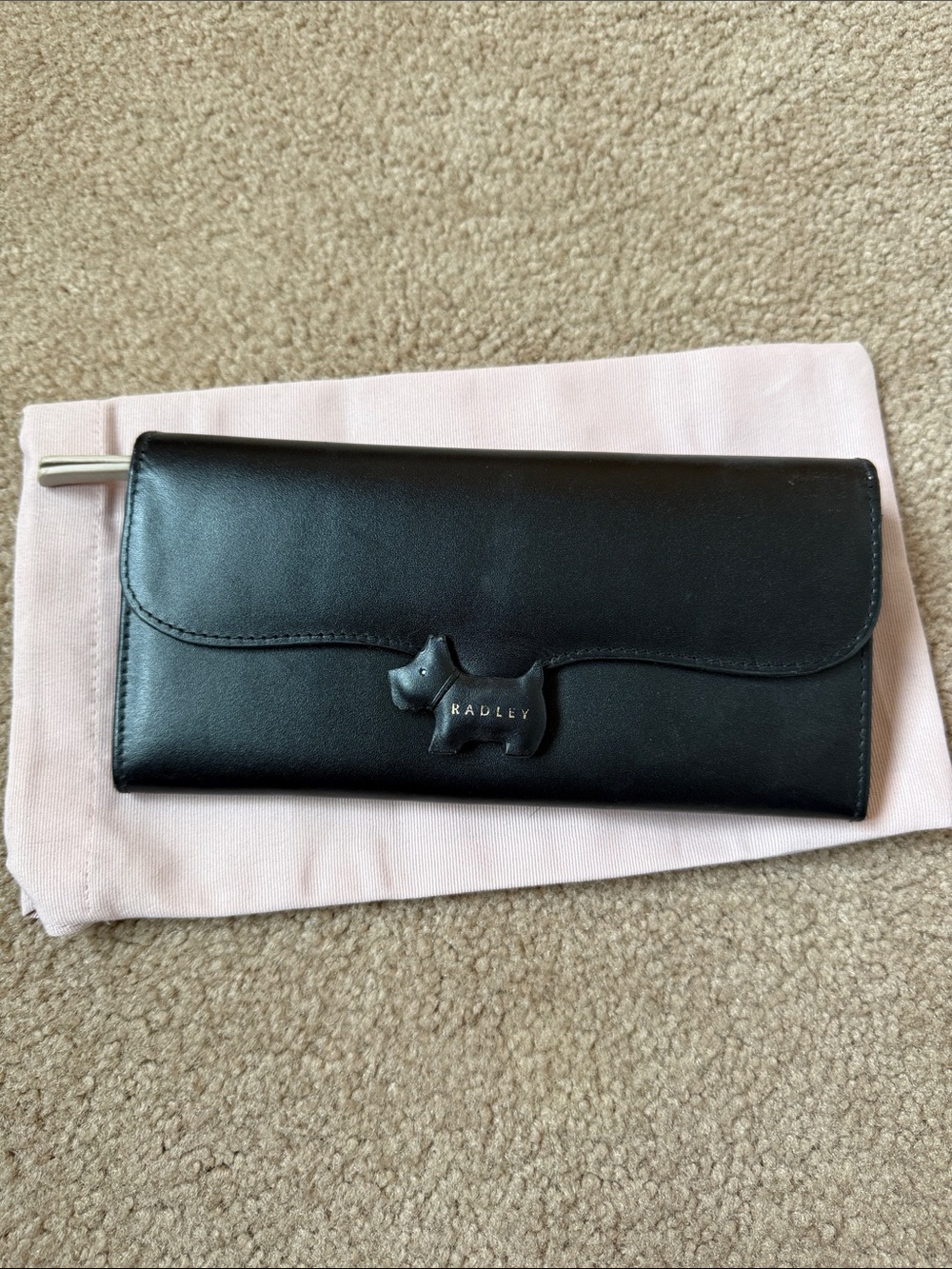 RADLEY LONDON Black Leather Continental Wallet with Scottie Detail